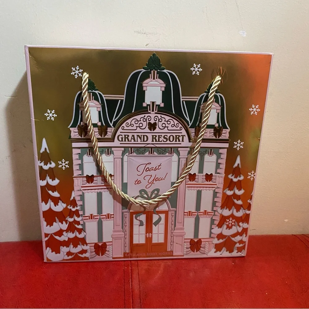 Holiday Gift Bag - Pink and Gold